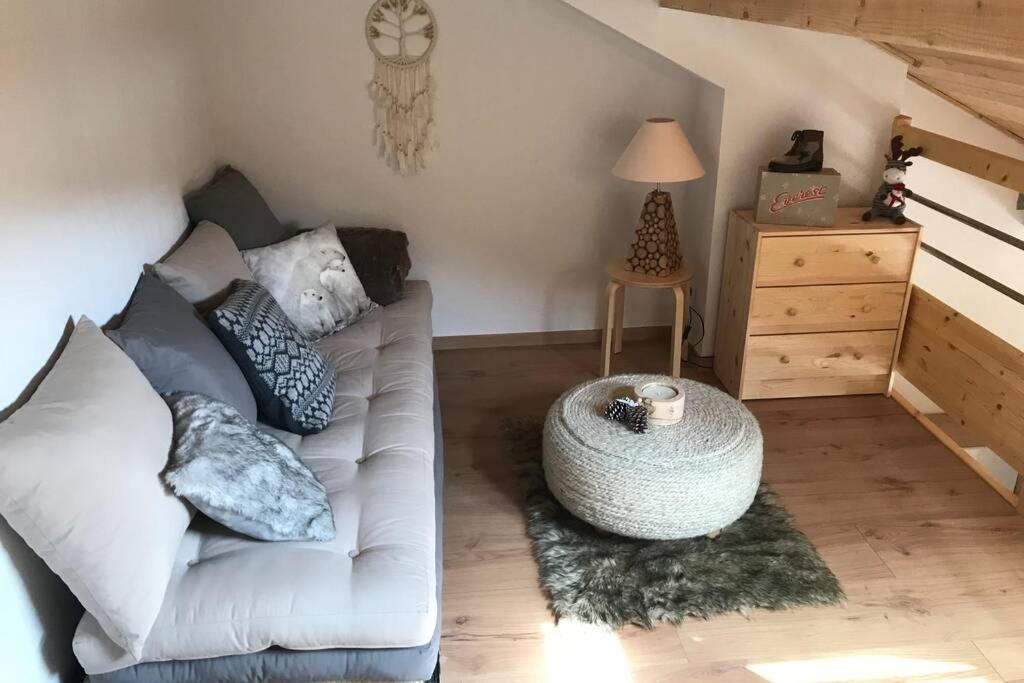 Magnifique Appartement A La Joue Du Loup เลอเดโวลุย ภายนอก รูปภาพ