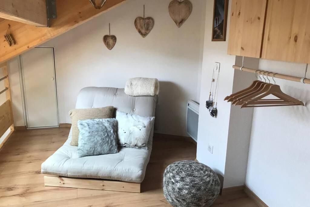 Magnifique Appartement A La Joue Du Loup เลอเดโวลุย ภายนอก รูปภาพ